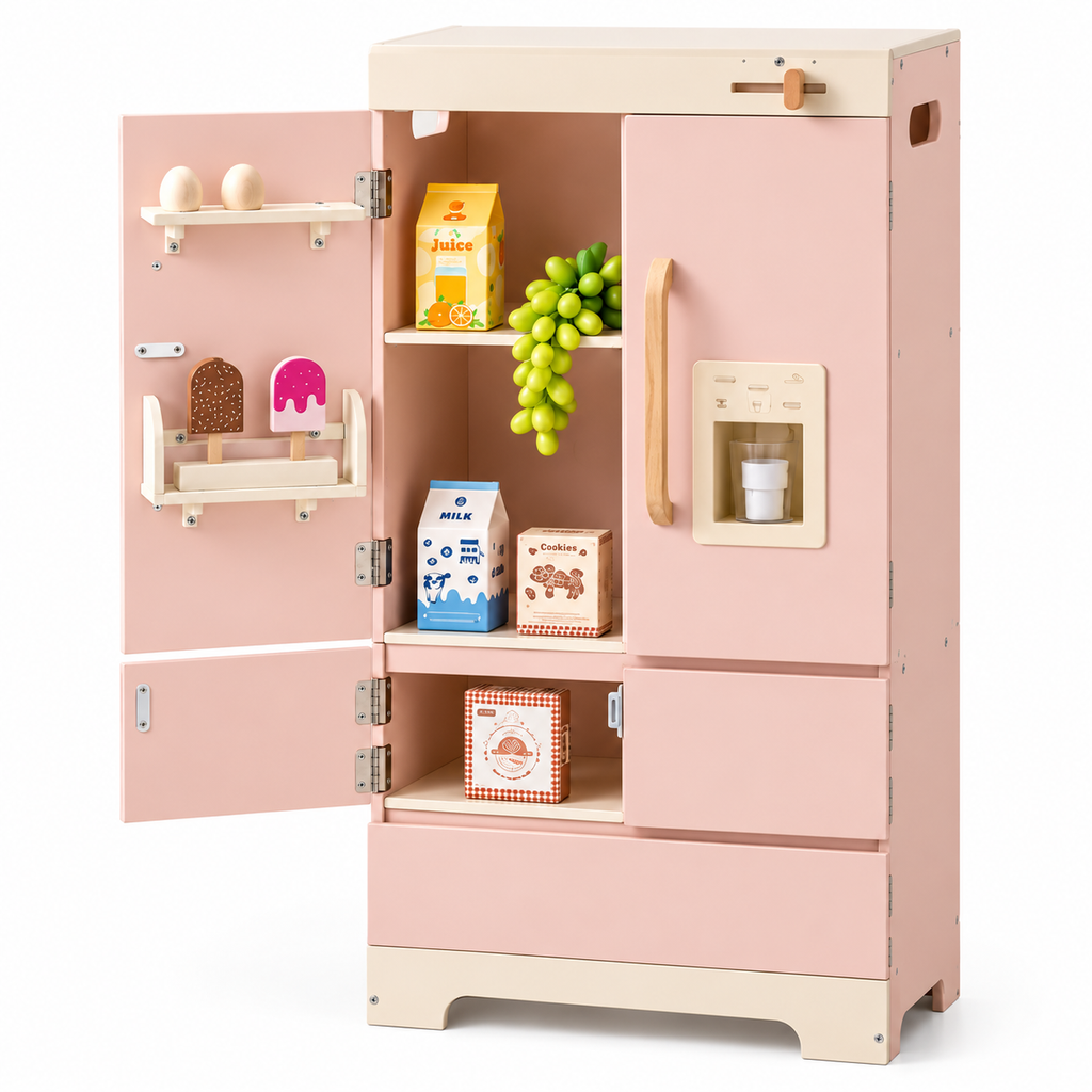 Réfrigérateur enfant en bois rose avec portes, rangements, distributeur et aliments factices sur fond blanc.